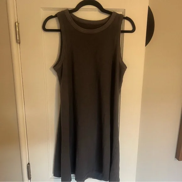 Universal Thread Women's Casual Sleeveless Gray Mini Dress sz Small - Picture 3 of 7